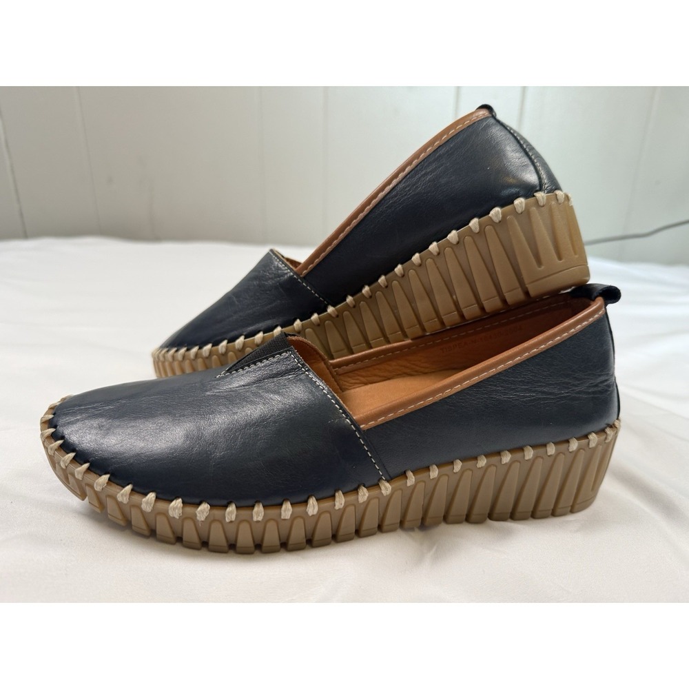 Spring Step Tispea Leather Shoes Womens 7.5 Navy  Slip On Comfort Wedge Loafer